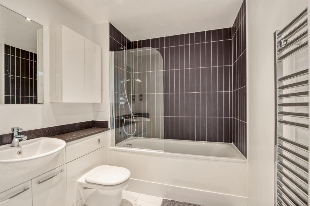 Delightful Apartment Wandsworth Londen Buitenkant foto